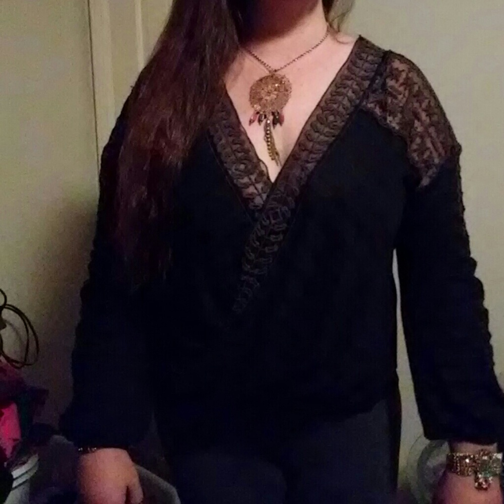 Free People V Neck cross over top